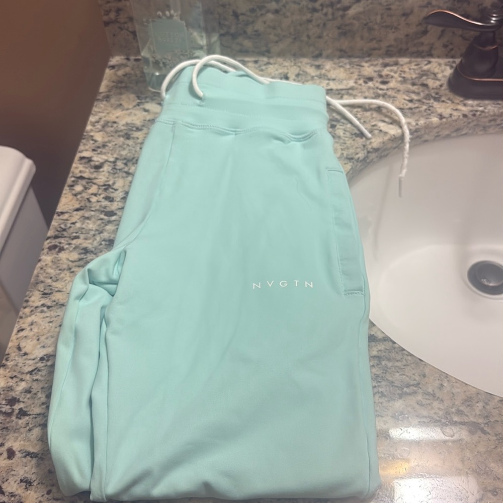 NWOT NVGTN joggers